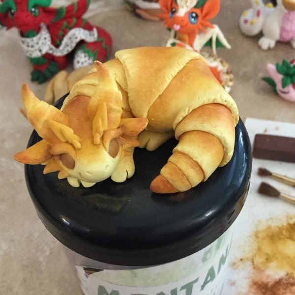 croissant dragon