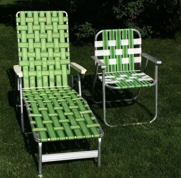 lawn chair fold retro