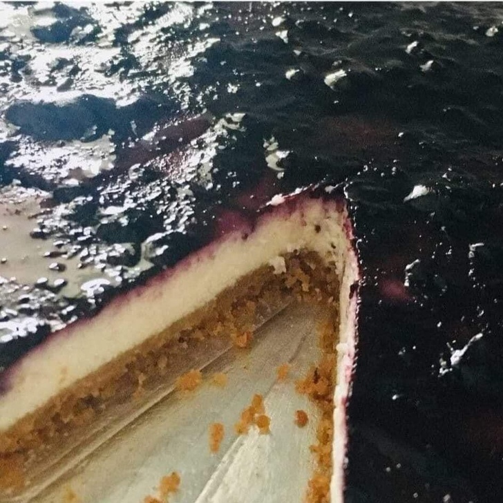 You really want to go on a cruise if you didn’t see a cheesecake here!