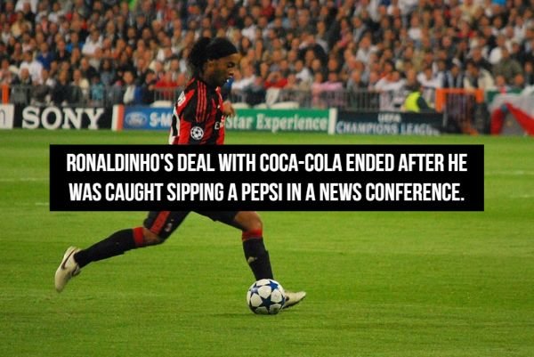 ronaldinho ac milan 2011 - Sony | Smo editar Experience Champions League Ronaldinho'S Deal With CocaCola Ended After He Was Caught Sipping A Pepsi In A News Conference.