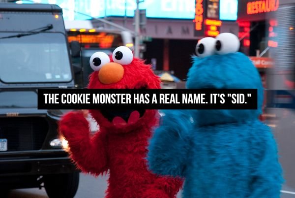 elmo and cookie monster - Estaulu The Cookie Monster Has A Real Name. It'S "Sid."