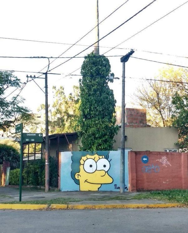 funny memes - marge simpson painting hair hedge tree