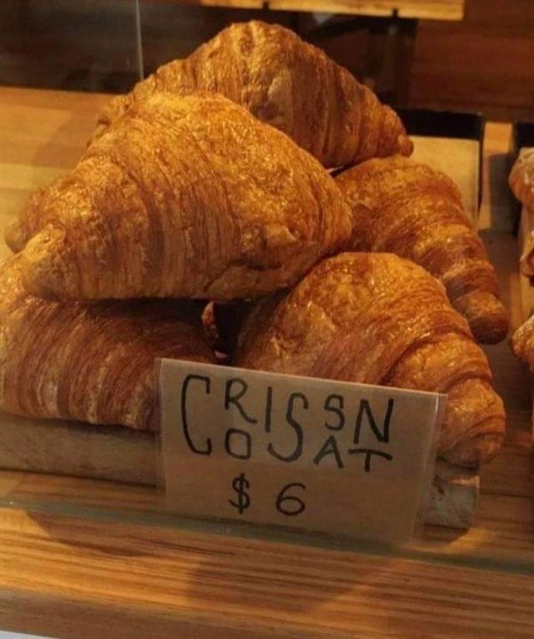croissant spelled crissnoat