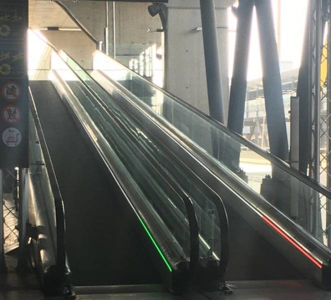 escalator