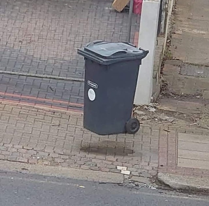 floating bin wet patch - 0