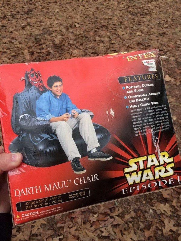 star wars - Intex Features O Portable, Durable And Stable O Comfortable Armrests And Backrest O Heavy Gauge Vinyl Derth Afoul is a Sith Lord and the lovel apprentice of Darth sides Mis character is shrouded with mystery and his presence is ons ood broodin