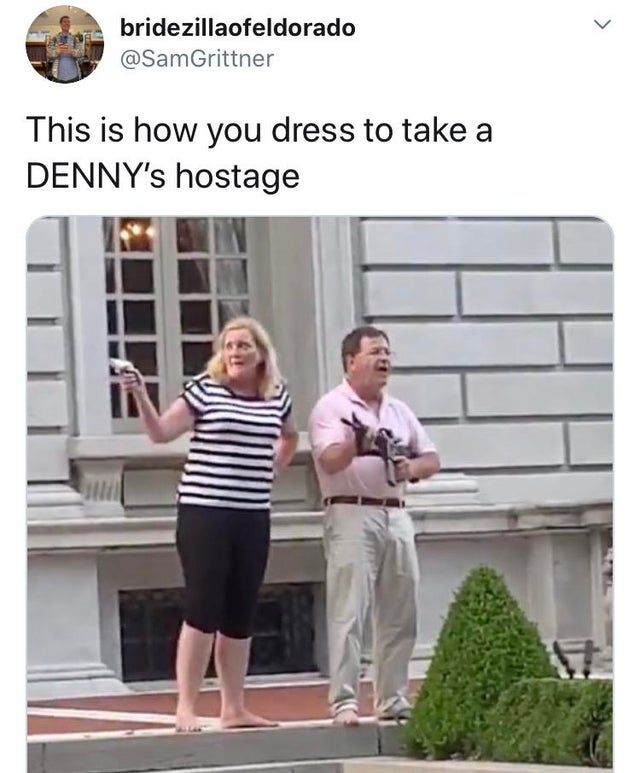 window - bridezillaofeldorado This is how you dress to take a Denny's hostage