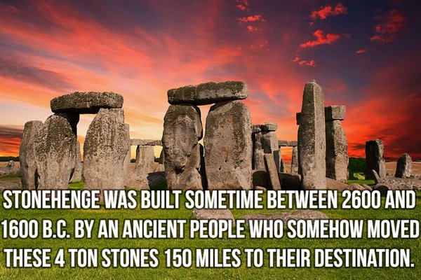 stonehenge - Stonehenge Was Built Sometime Between 2600 And 1600 B.C. By An Ancient People Who Somehow Moved These 4 Ton Stones 150 Miles To Their Destination.