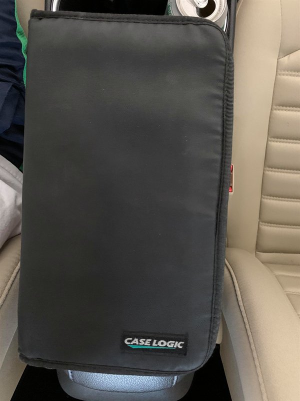 car seat cover - Case Logic