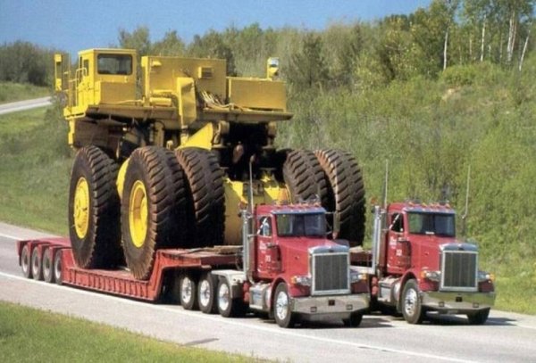 huge things - big trucks