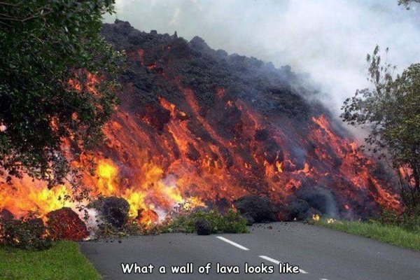 5 natural risks - What a wall of lava looks