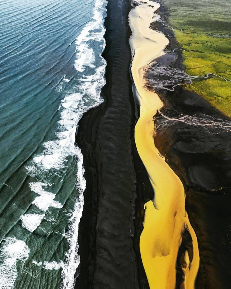 iceland black beach yellow river