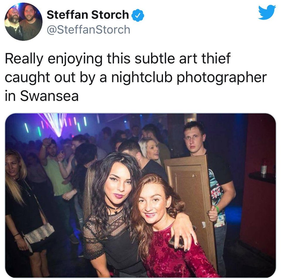 funny tweets - funny night club meme - Steffan Storch Really enjoying this subtle art thief caught out by a nightclub photographer in Swansea werper