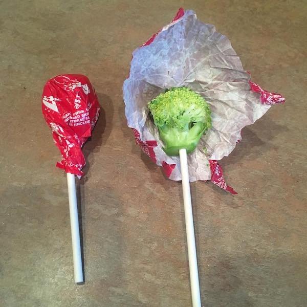 mom hides broccoli lollipop