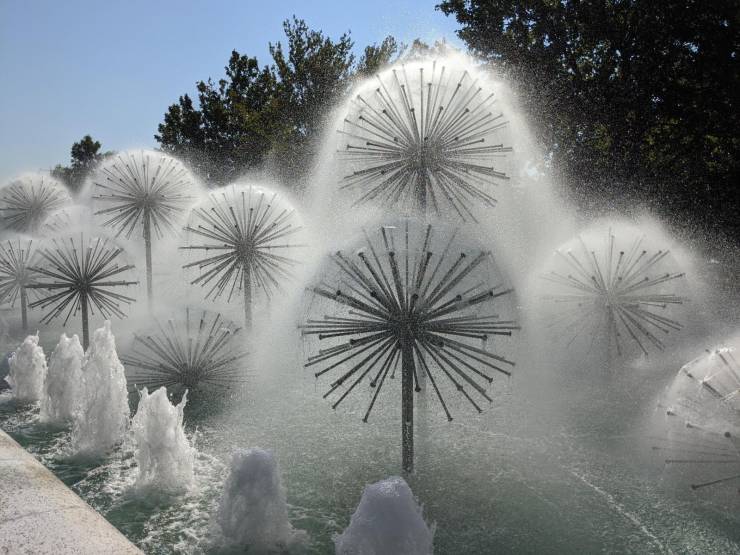 “This fountain in Azerbaijan designed to look like dandelions.”