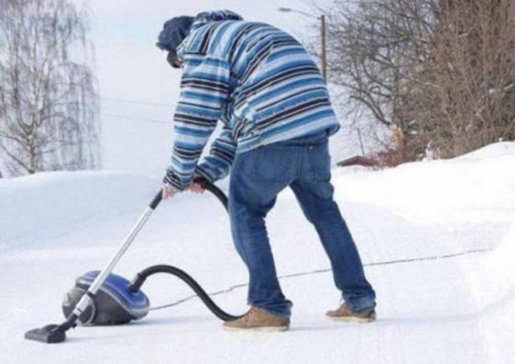 ridiculous snow shoveling