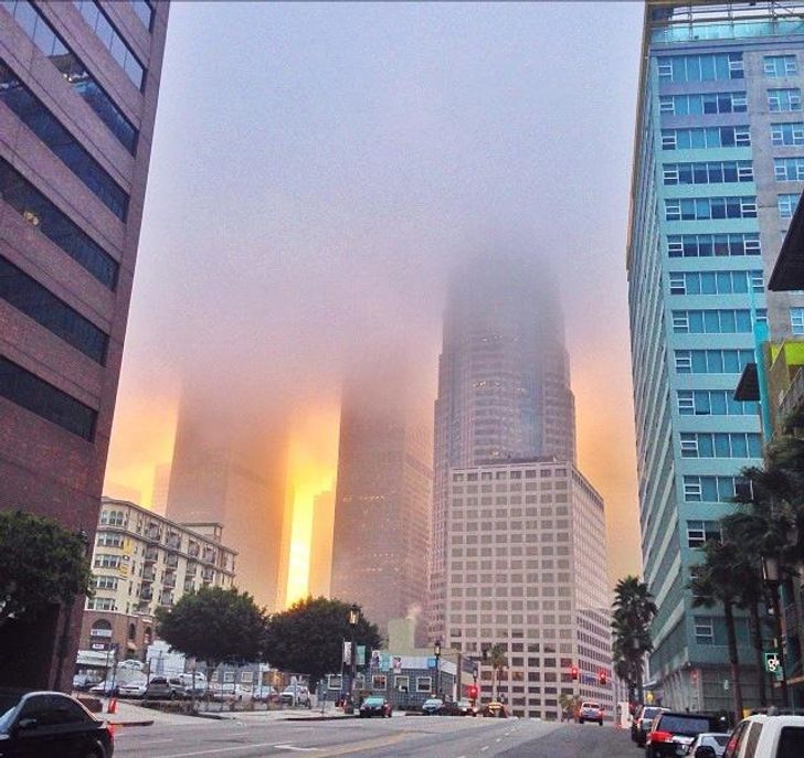 sunrise fog looks like fire smoke in city