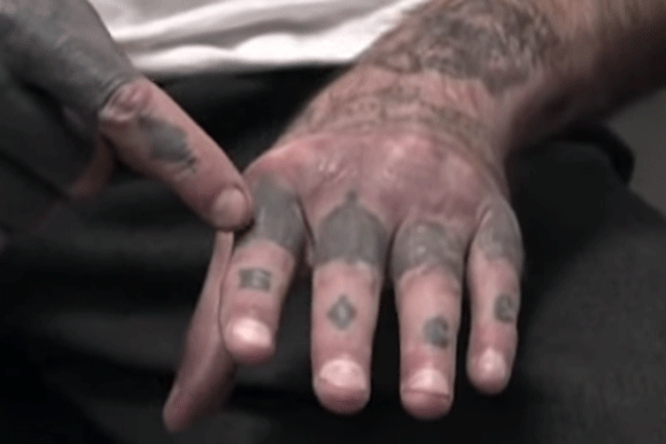 hand tattoo mafia