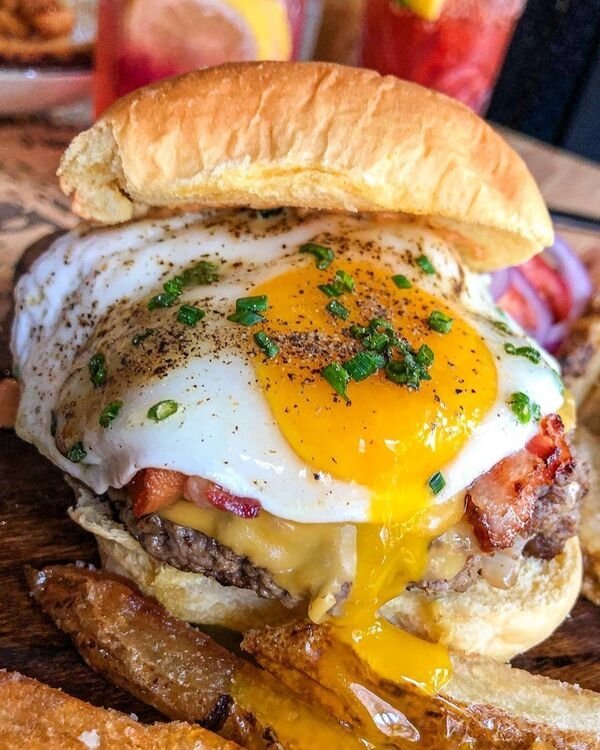 breakfast sandwich