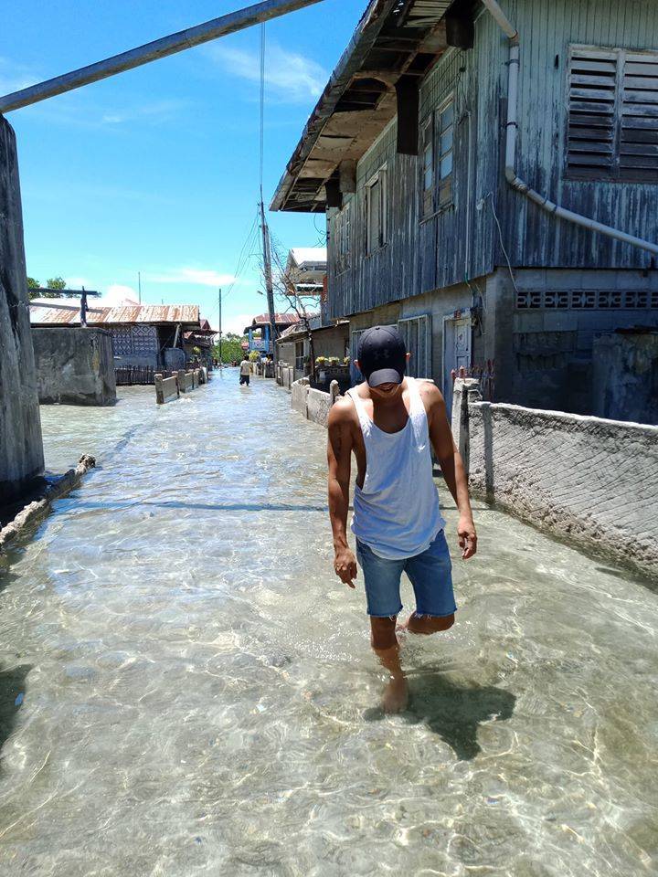 “A clear water flooded a town in the Philippines.”