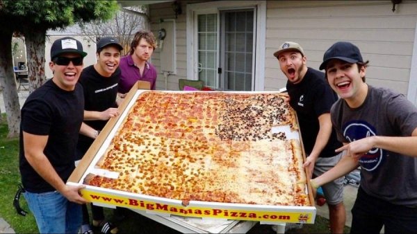 world record pizza eating -