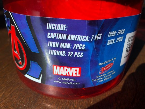 label - Captain America 7 Pcs Thor 1PCS Customer Serwe 054 Include NullPcs Iron Man 7PCS Thonas 12 Pcs Manufactured by Marvel na Gainer Marvel