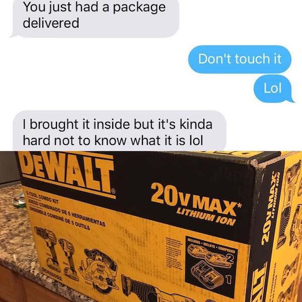 You just had a package delivered Don't touch it Lol I brought it inside but it's kinda hard not to know what it is lol Vewalt 20V Max Nos De Wadaues Herramientas Une Des Outils Lithium Ion Kroz Des Intecorer 1