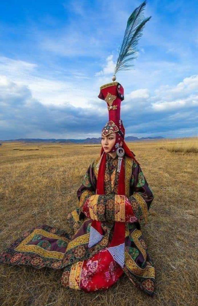 queen genepil mongolia