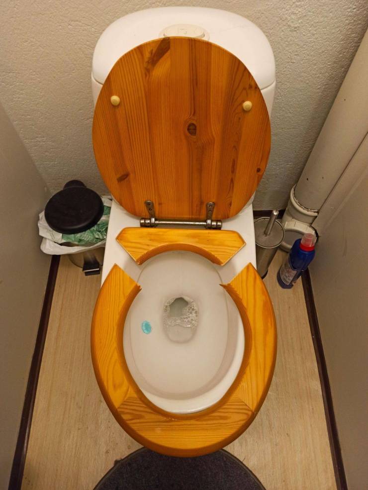 toilet