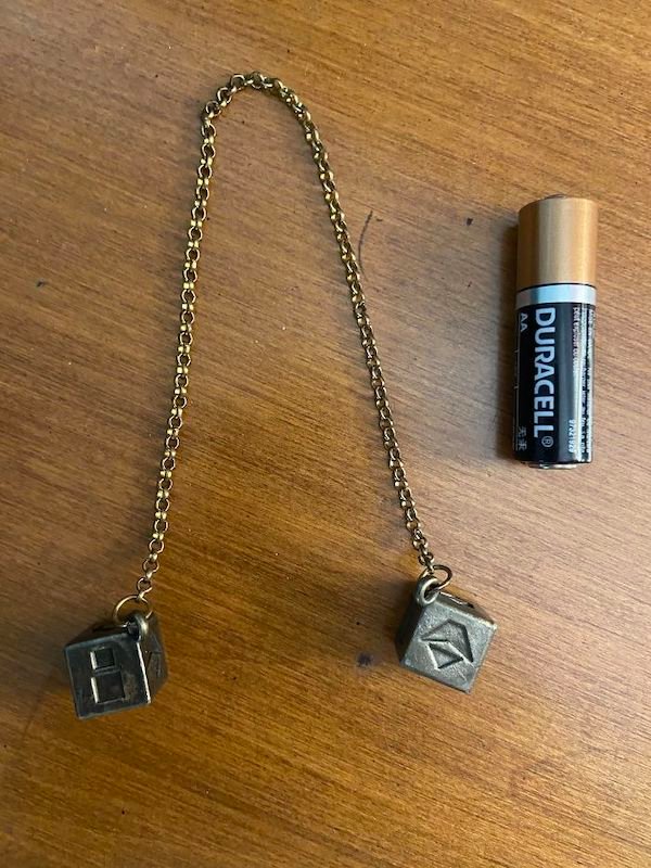 metal chain with AA battery
