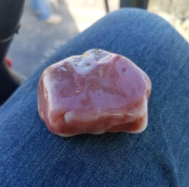 rock that looks like chicken