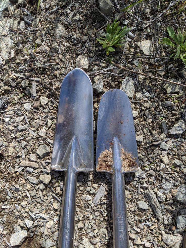cool objects - shovel damaged through use