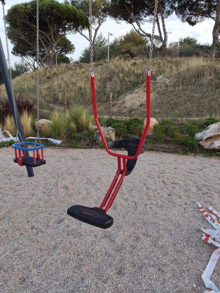 cool objects - swing designed for parents to swing with children