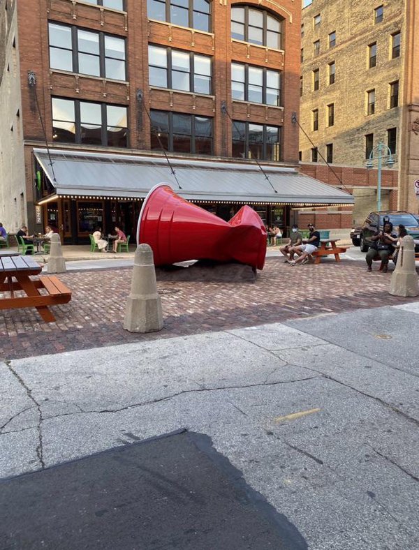massive things -  red solo cup sculpture milwaukee - C