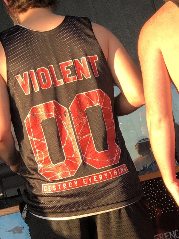 t shirt - Destroy Everything Violent Benc