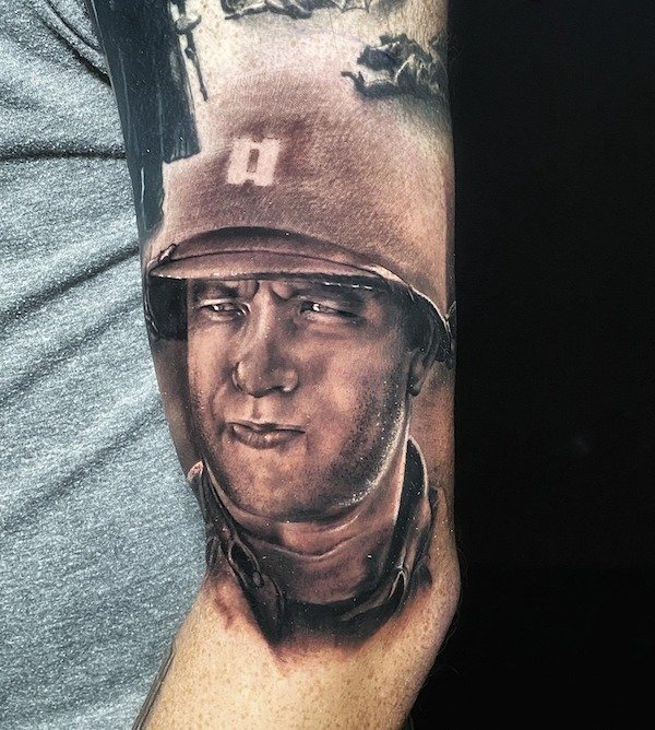 cool pictures - tom hanks saving private ryan hyperrealistic tattoo