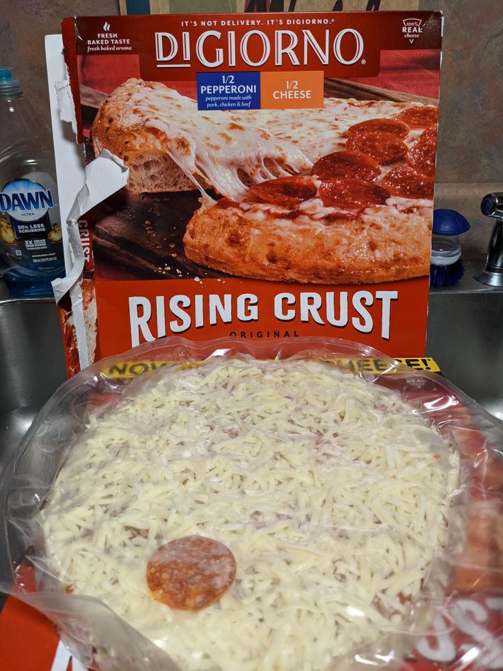 pizza - Hong It'S Not Delivery. It'S Digiorno. ro Real chinese V Fresh Baked Taste fresh boked aroma Digiorno. 12 Pepperoni 12 Cheese pepperoni mode with pork, chicken & beef Dawn Griet Rising Crust Aeee!