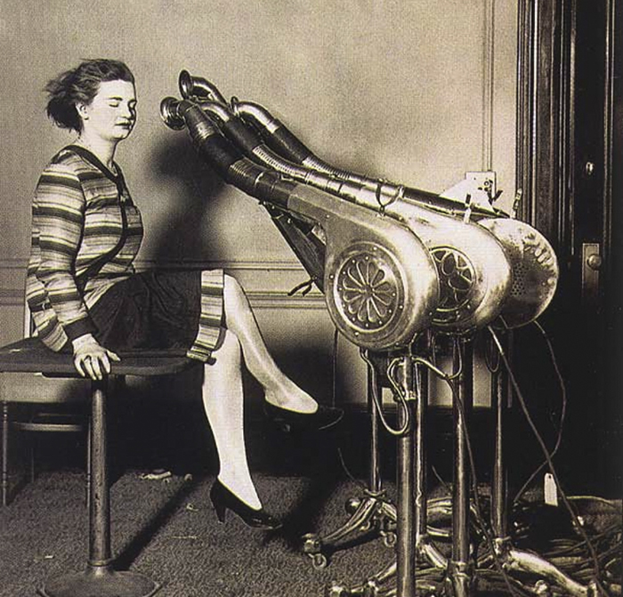 hair dryer in the 1920s