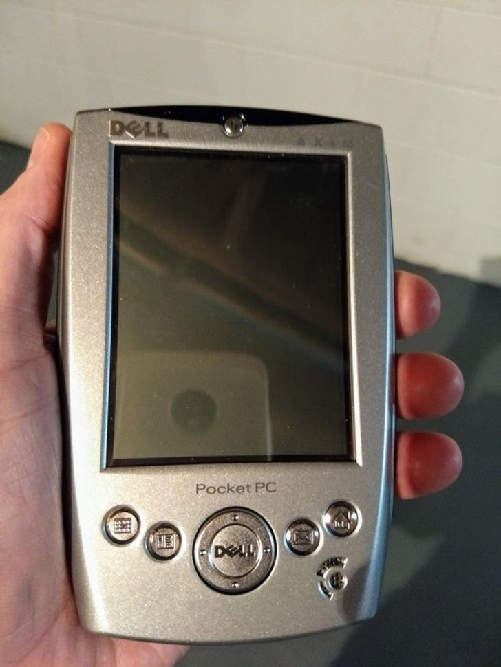 “I found an old Dell ‘Pocket PC’ in my parents’ basement.”