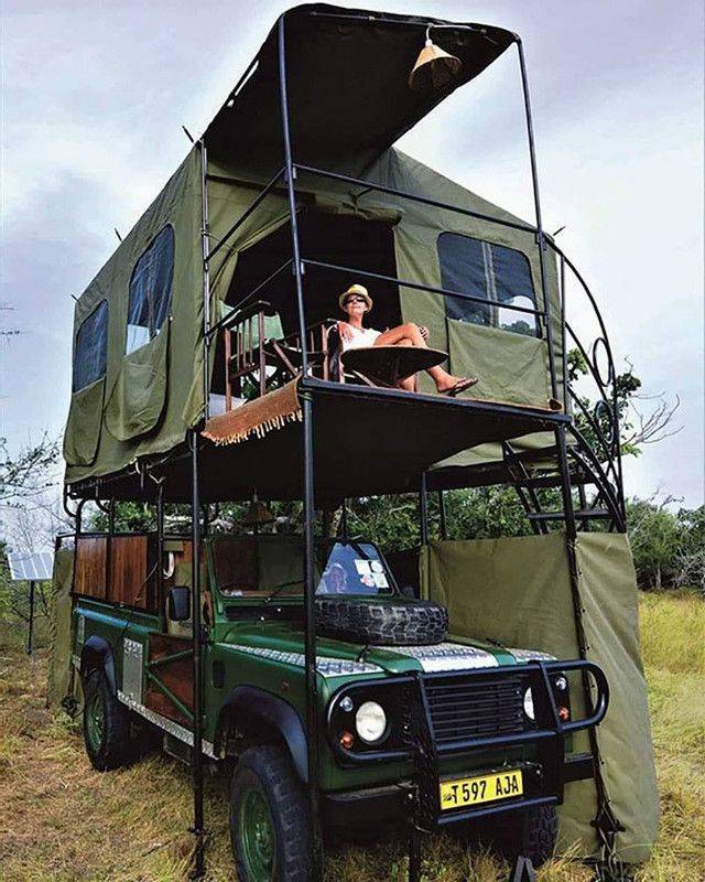 land rover rooftop tent