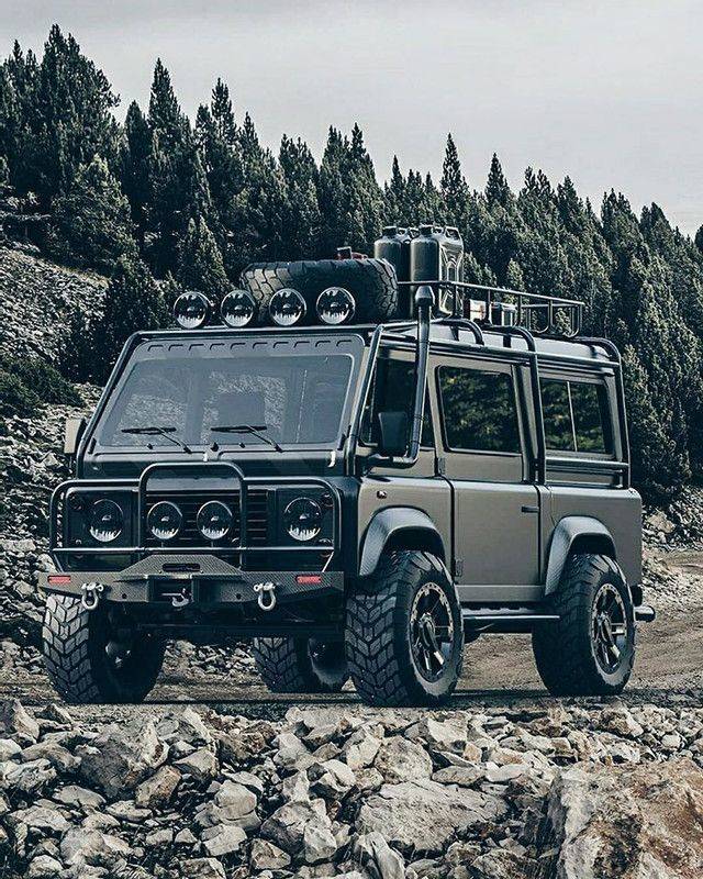 land rover defender van