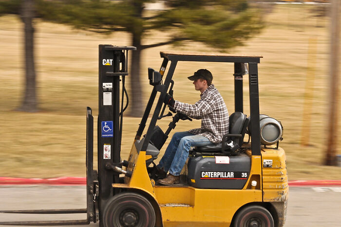 New guy drove a forklift into a fire hydrant, in front of a safety rep for the company. His supervisor was called over, and he immediately tells the supervisor that he won’t pass a piss test, as he used his only bottle of clean piss earlier that day when he hired in.

Everybody standing there immediately burst into laughter, which continued as security (also laughing) escorted him off site. Even the supervisor was all smiles...just gave him a pat on the back and wished him the best of luck. It was wild.