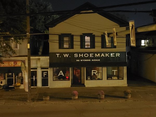 night - An T. W. Shoemaker 312 Wyoming Avenue PGoz Pizza F A R T