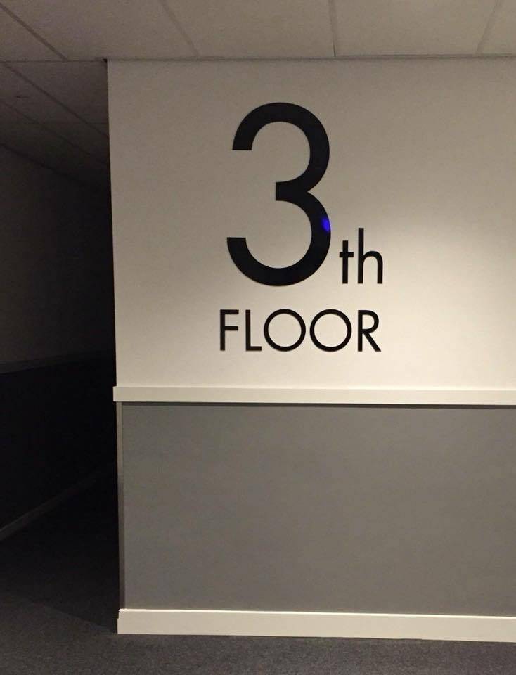 funny pics - 3th floor