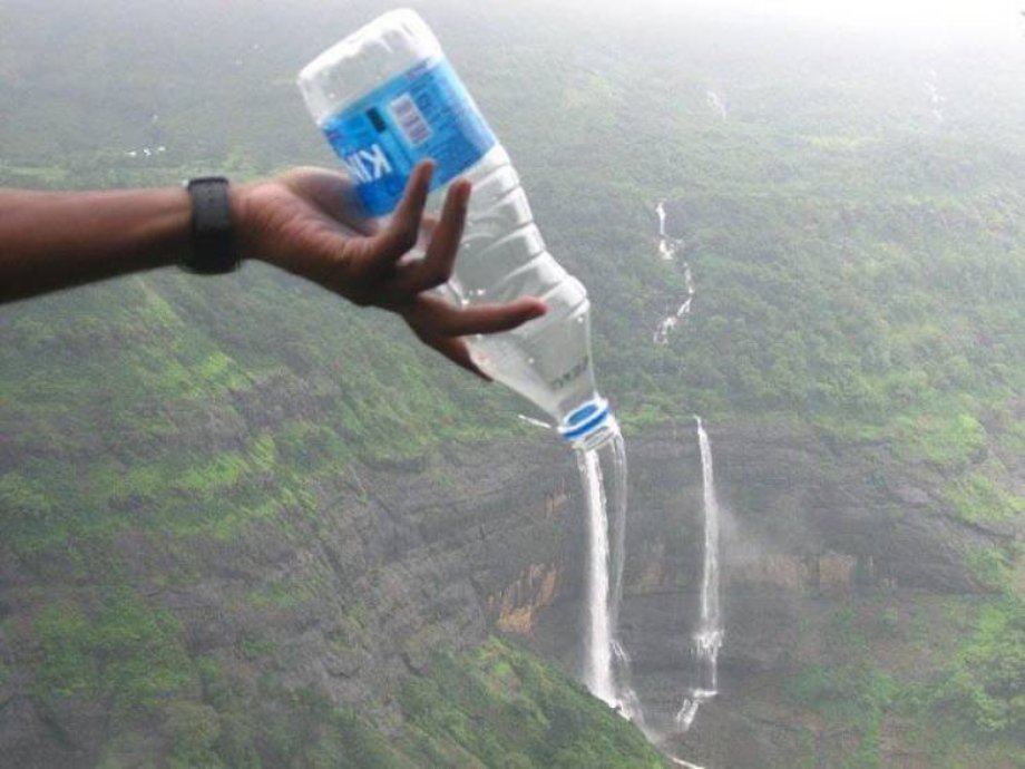 funny memes and pics - water bottle waterfall - Kin