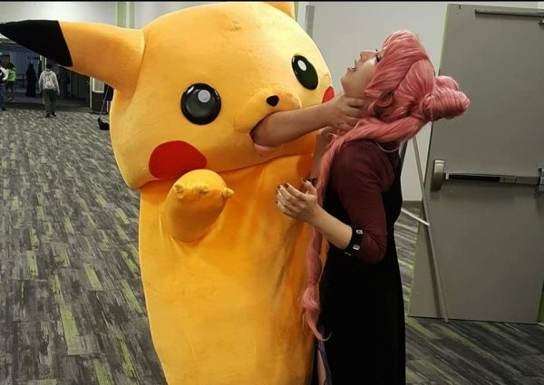 pikachu costume choke