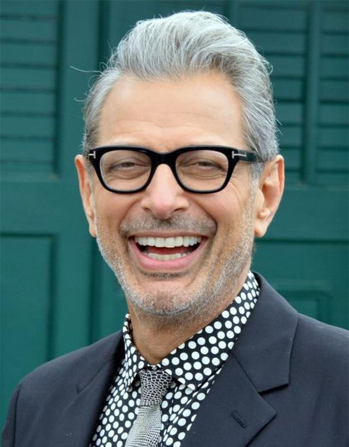 I don't think anyone one would be surprised that Jeff Goldblum is nice, but I can attest to it. I was an extra in a movie with him. When he arrived on the scene, some nasty film crew woman was screaming at us not to bother him or ask for his autograph (which none of us had done). He must have heard her, because he turned right around and came over to talk to us.