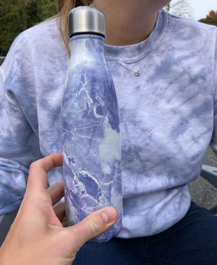 “My friend’s water bottle matches my other friend’s shirt.”