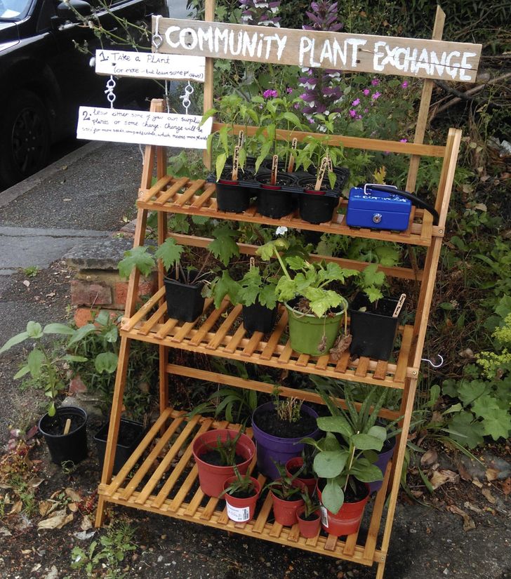 garden - Community Plant Exchange 1. Take a Plant 23 lese etter some of you own surplus plant or some change. Charge will be Str.