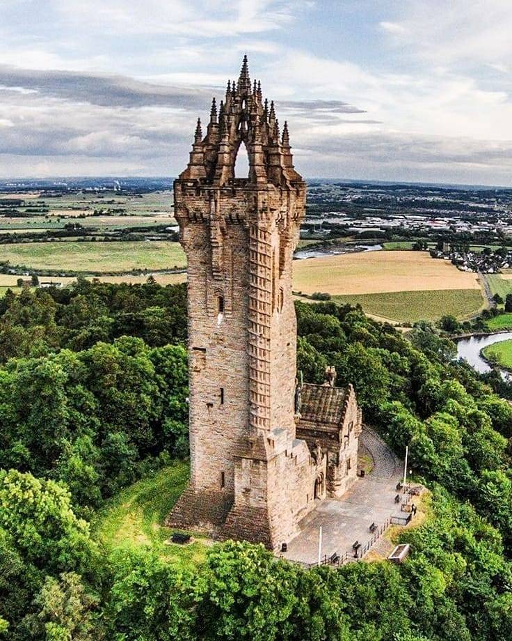 “The National Wallace Monument, Scotland.”